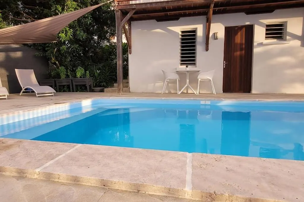 A Perle De Vue - Appartement De Charme Piscine & Spa Avec Vues Mer & Foret Deshaies