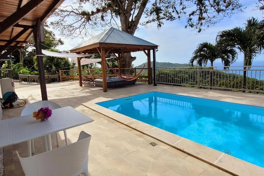 Apartment A Perle De Vue - Appartement De Charme Piscine & Spa Avec Vues Mer & Foret Deshaies Guadeloupe
