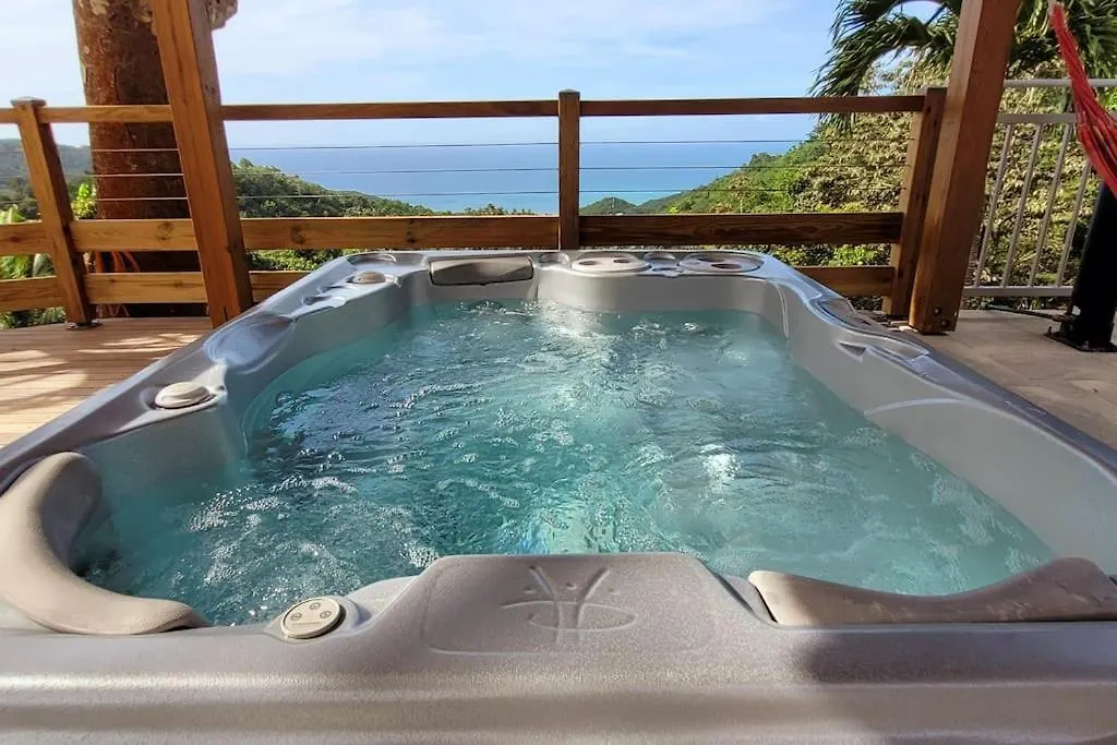 A Perle De Vue - Appartement De Charme Piscine & Spa Avec Vues Mer & Foret Deshaies
