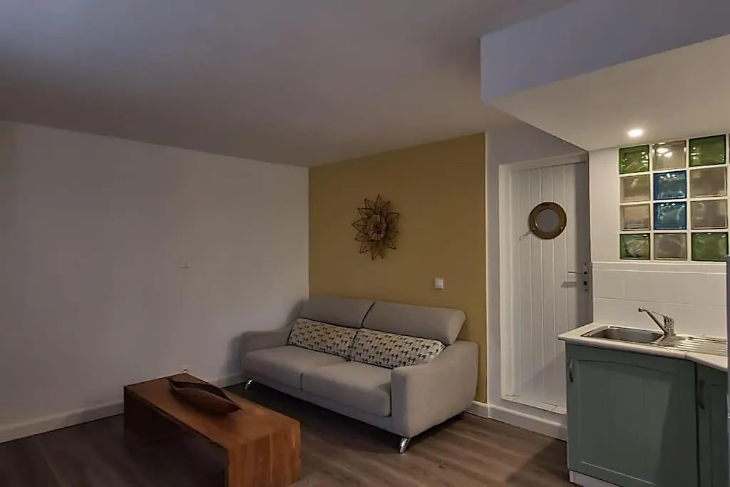 Apartment A Perle De Vue - Appartement De Charme Piscine & Spa Avec Vues Mer & Foret Deshaies