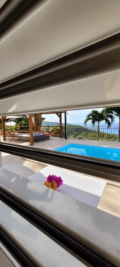 A Perle De Vue - Appartement De Charme Piscine & Spa Avec Vues Mer & Foret Deshaies 0*,  Guadeloupe